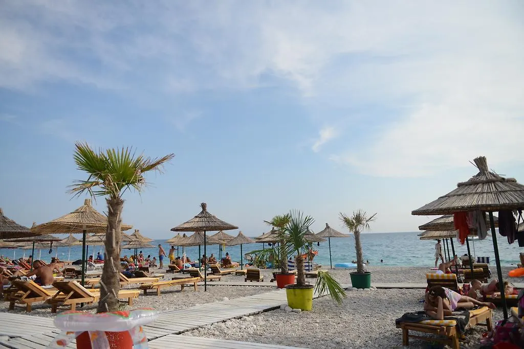 Hotel Sarajet E Pashait 1 Dhermi 4*,