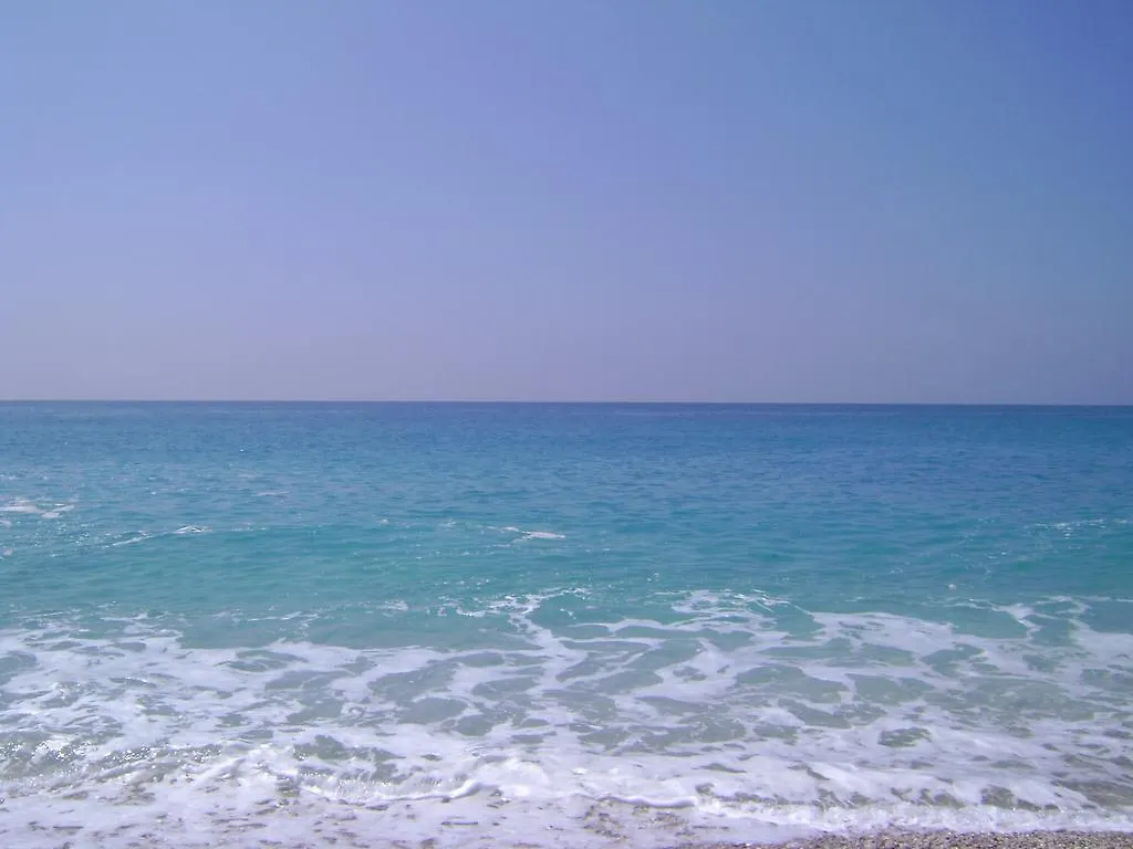 Hotel Sarajet E Pashait 1 Dhermi Guest house