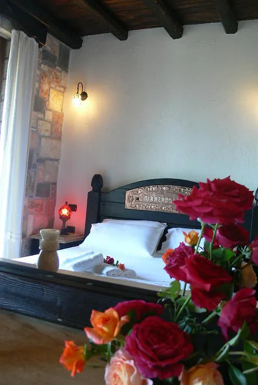 Hotel Sarajet E Pashait 1 Dhermi Albania